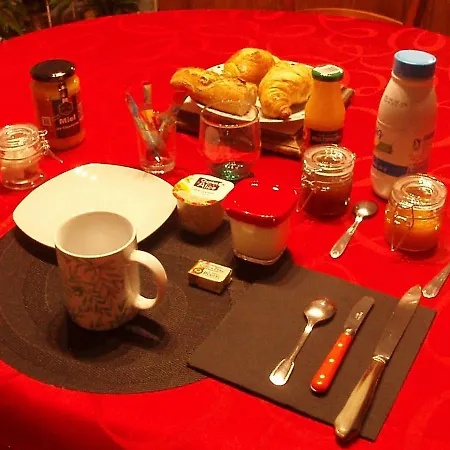 فندق مبيت وإفطار Chez Marie Et Gege Puyreaux